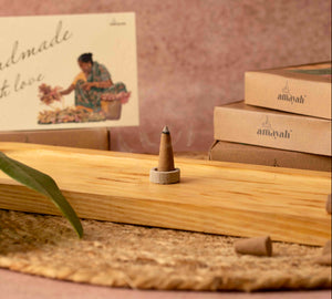 Organic incense cones, jasmine
