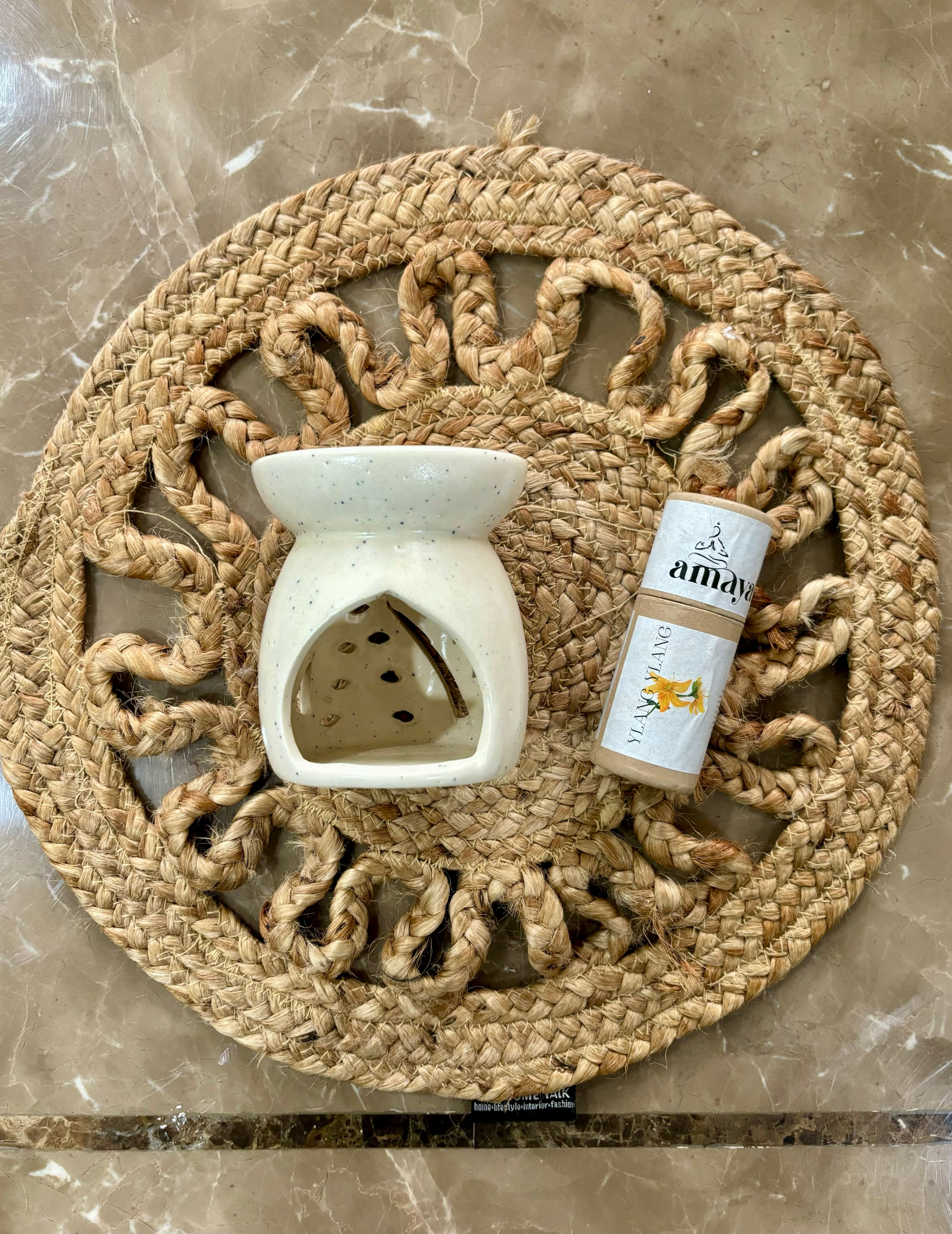 Ceramic oil diffuser